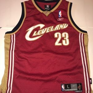 Reebok Lebron James Cleveland Cavaliers jersey